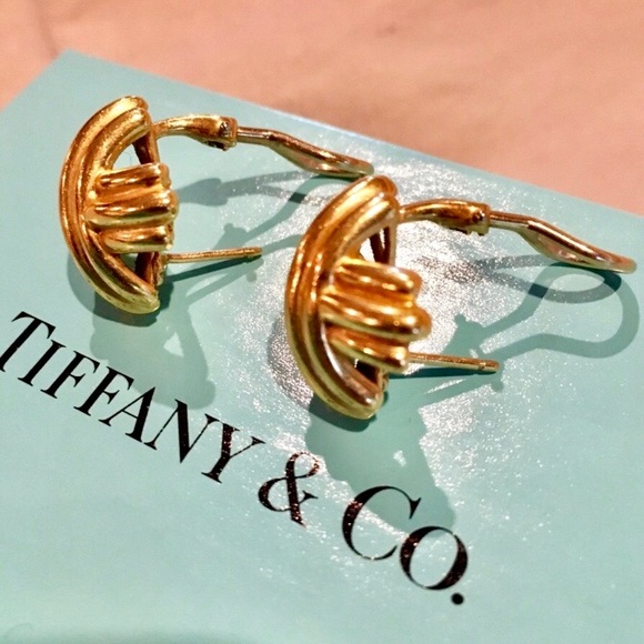 🎉3XHP🎉Iconic Vintage Tiffany 18K Earrings - Picture 2 of 7